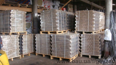 Топливные брикеты (евродрова) из дуба цена Киев брикет и пеллеты  купить в Киеве &mdash; Новый Дом Украина