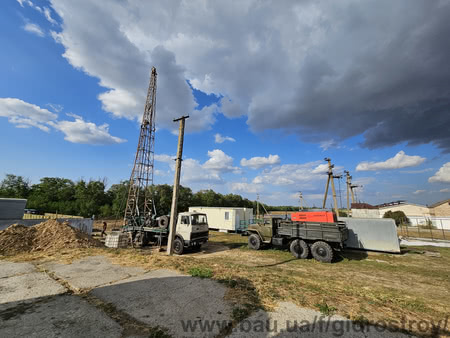 Буріння свердловин на воду