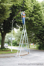 Трехсекционная лестница KRAUSE Stabilo 3x14 в действии — STREMYANKA Трехсекционная лестница KRAUSE Stabilo 3x14 в действии — STREMYANKA