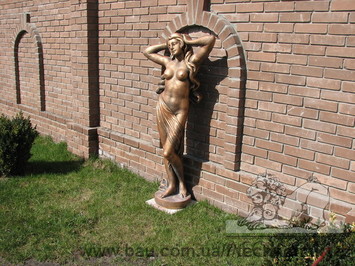 Скульптура «Обнаженная женщина» арт. 129