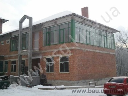 Остекление фасада