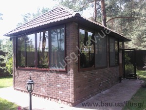 Остекление беседки раздвижными конструкциями &mdash; Юкрейн Си Групп