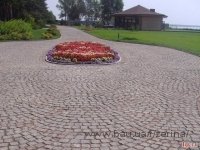 Брусчатка окатанная красная &mdash; Зерина