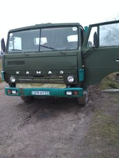 Сдам в аренду машину Камаз.