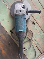 Продам «болгарку» Makita 9069 бу