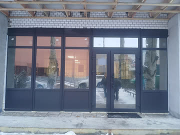 Завершены работи по установке входной группы Антрацит