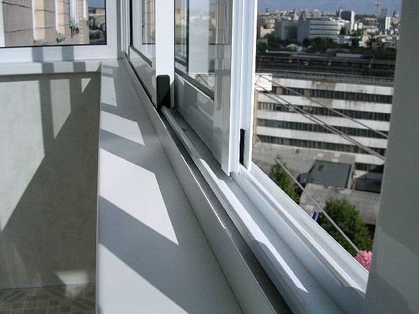 Алюминиевый раздвижной балкон за 177 eur!