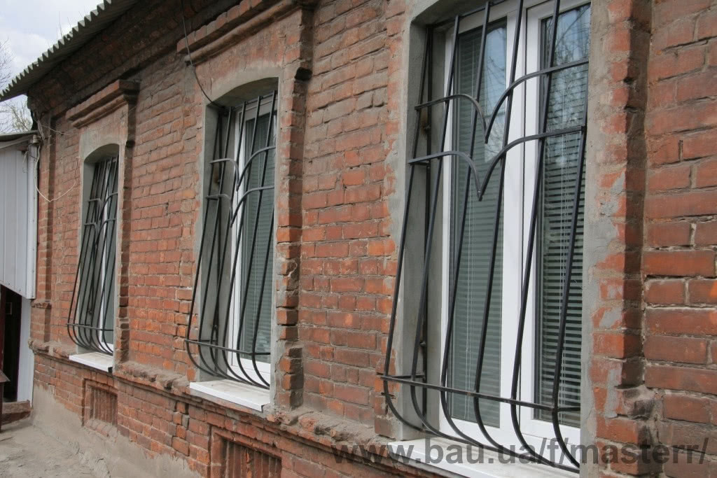 Изготовление стационарных наружных решеток