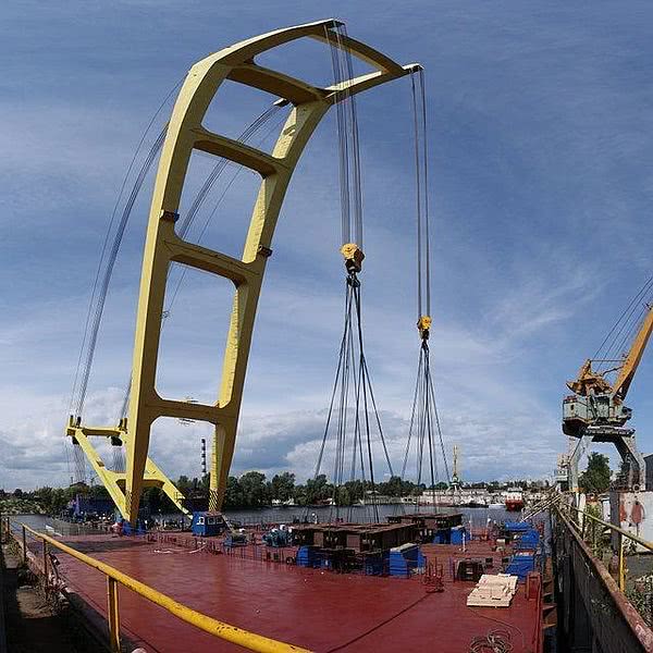 УГМК завершила поставки металлопроката для ремонта крана `Захарий`.