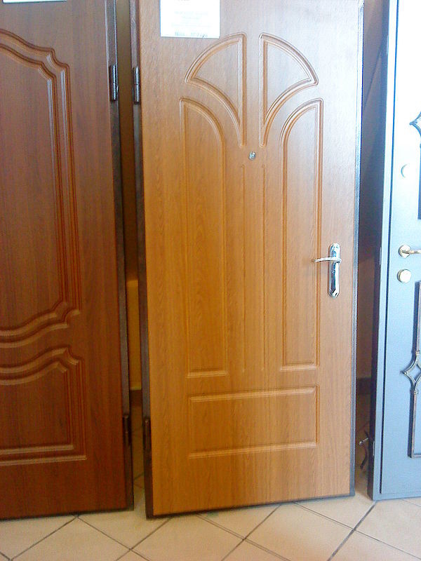 Дверь входная металическая с МДФ накладками за 1900грн