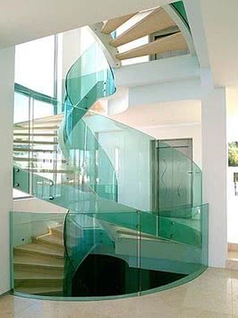Лестницы, ступеньки, ограждения, поручны из стекла (стеклянные)