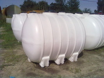 Резервуар для транспортировки воды и кас