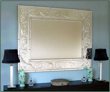 Зеркала интерьерные с V образной фрезеровкой.