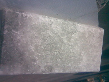Плитка из соли. Высота/ширина -170х360мм. Толщина плитки - 35 мм.