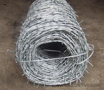 Проволока колючая 1, 2-х основная, черная и оцинк. Мотки 200-300 м/п. Проволока Егоза - колюче-ленточное режущее ограждение диаметром 400-800 мм с кронштейнами для монтажа.