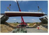 Первый пластмассовый мост длиной 27 метров построен в Европе