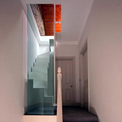 В Лондоне завершен проект реконструкции чердачной лестницы