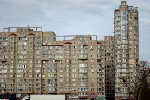 В Киеве обещают строить доступное жилье