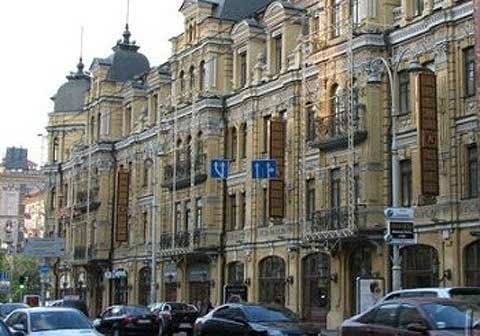 В центре Киева отреставрируют более 200 фасадов