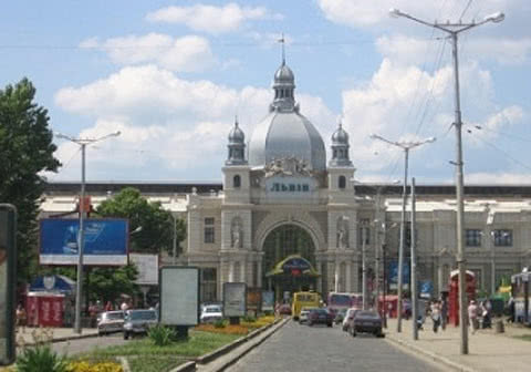 Привокзальную площадь Львова начинают модернизировать