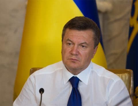 Янукович обещает увеличить строительство автодорог