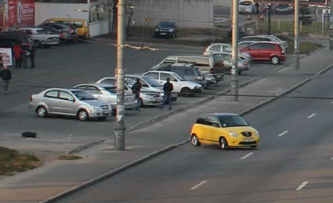 К чемпионату в Киеве решат вопрос парковок в центре