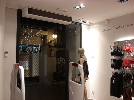 Водушная завеса OPTIMA для дверей 2,2 - 2,5м AirTecnics