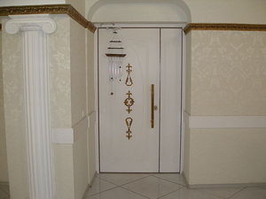 Нестандартная входная дверь &mdash; Степанюк