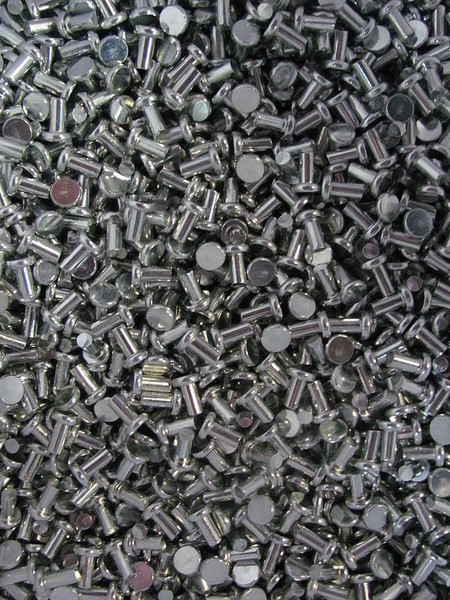 Цинкование бесцветно-голубое