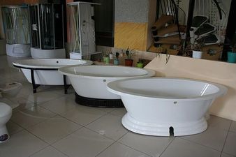 Ванна овальная, акриловая, свобоно стоящая. — Глобус Круг Ванна овальная, акриловая, свобоно стоящая. — Глобус Круг