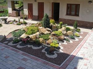 Альпінарій &mdash; Грин Лион