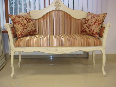 Банкетка из ясеня