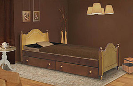 Кровати из натурального дерева Киев