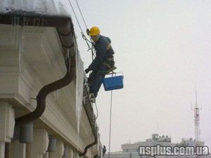 удаление/снятие сосулек в Киеве &mdash; Новое столетие Плюс