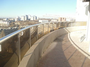 Стеклянные перила &mdash; RealOdessa