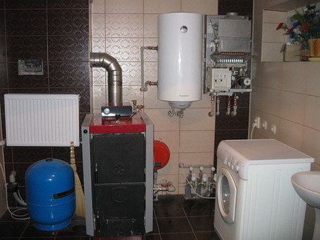 Монтаж твердотопливного котла Viadrus