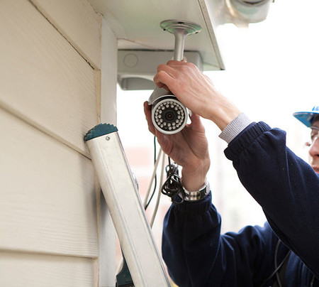 монтаж камер наблюдения