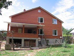 Дом &mdash; Лес