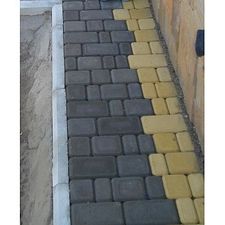 Дорожка выложенная плиткой Старый город &mdash; УМСР