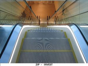 Подсветкой эскалаторов и траволаторов &mdash; ЗИП-ИНВЕСТ