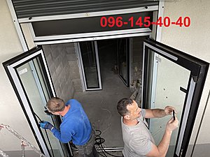 Алюмінієві двері та захисні ролети від ТОВ Редвін Груп