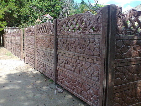 Бетонные заборы