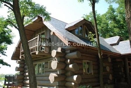 Деревянный дом из сруба