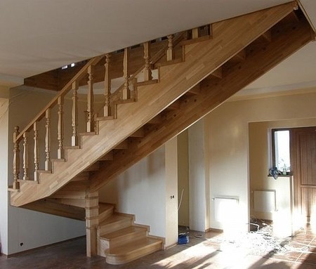 Лестницы, элементы лестниц из массива.