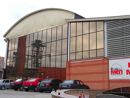 Мегастарплаза