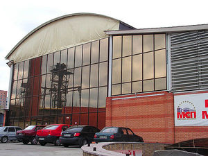 Мегастарплаза — Инвест-Мастер-Буд Мегастарплаза — Инвест-Мастер-Буд