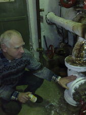 Севастополь. Рука на трубе t=140 &mdash; КАБАРТ