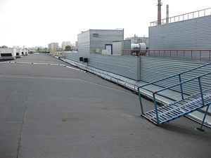 Ремонт кровли на ТРЦ Караван — КСК Груп Ремонт кровли на ТРЦ Караван — КСК Груп