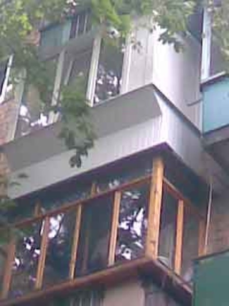 Балкон выносной