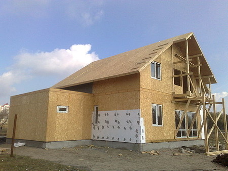 Смонтированный каркас канадского дома площадью 170 м кв